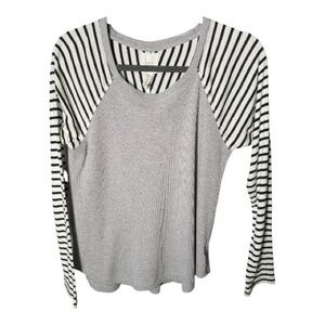 Alfani Intimates | Medium | Gray Thermal | Black & White Stripped Sleeves